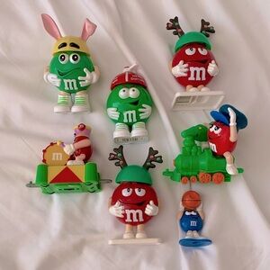 M&M'S Vintage Christmas Holiday Plastic Character Figurines Set